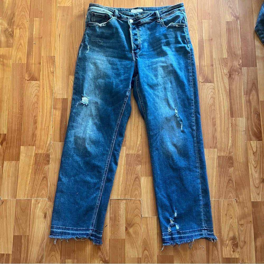 Vervet Women's Classic Blue Crossover Button Distressed Jeans - Picture 2 of 7